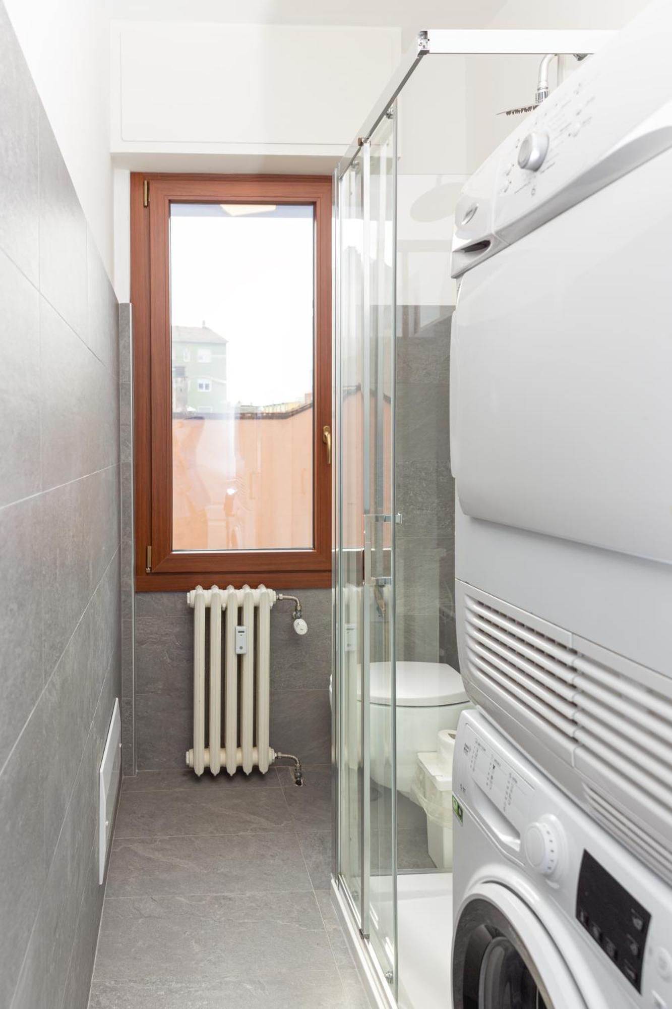 Free Parking - 5 Star - Sauna Luxury Apartment มิลาน ภายนอก รูปภาพ